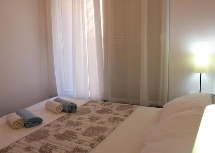 One Bedroom With Wifi Apartment Split